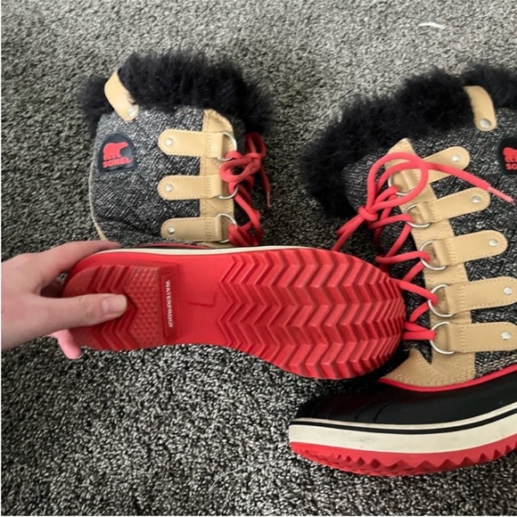 Sorel Tofino Brown,Tan, Red, blackHerringbone Lace Up Womens Winter Boots Size 5 - Picture 10 of 11